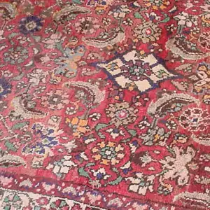 تصویر مقاله دلایل تغییر رنگ فرش